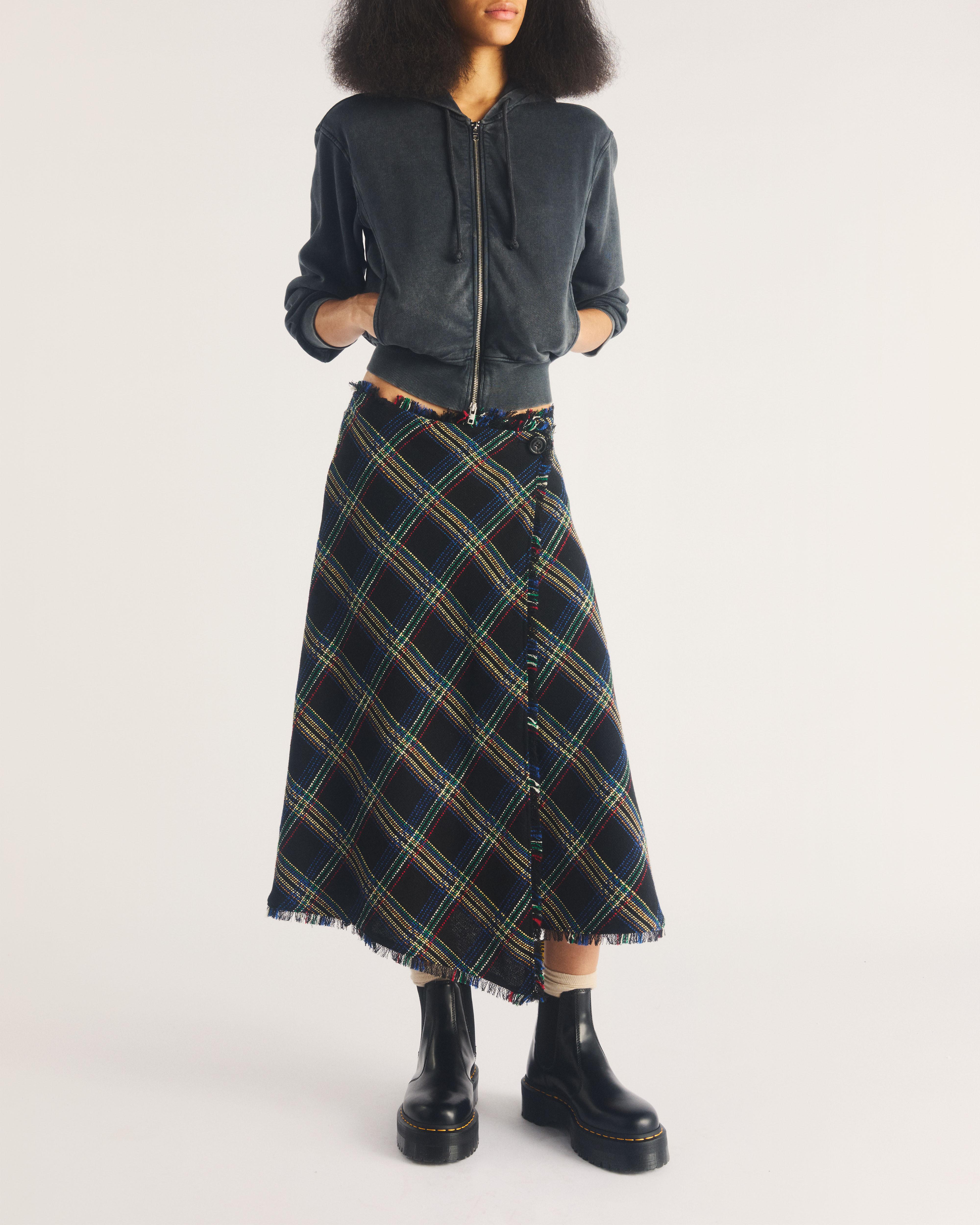 2976 Smooth Leather Platform Chelsea Boots