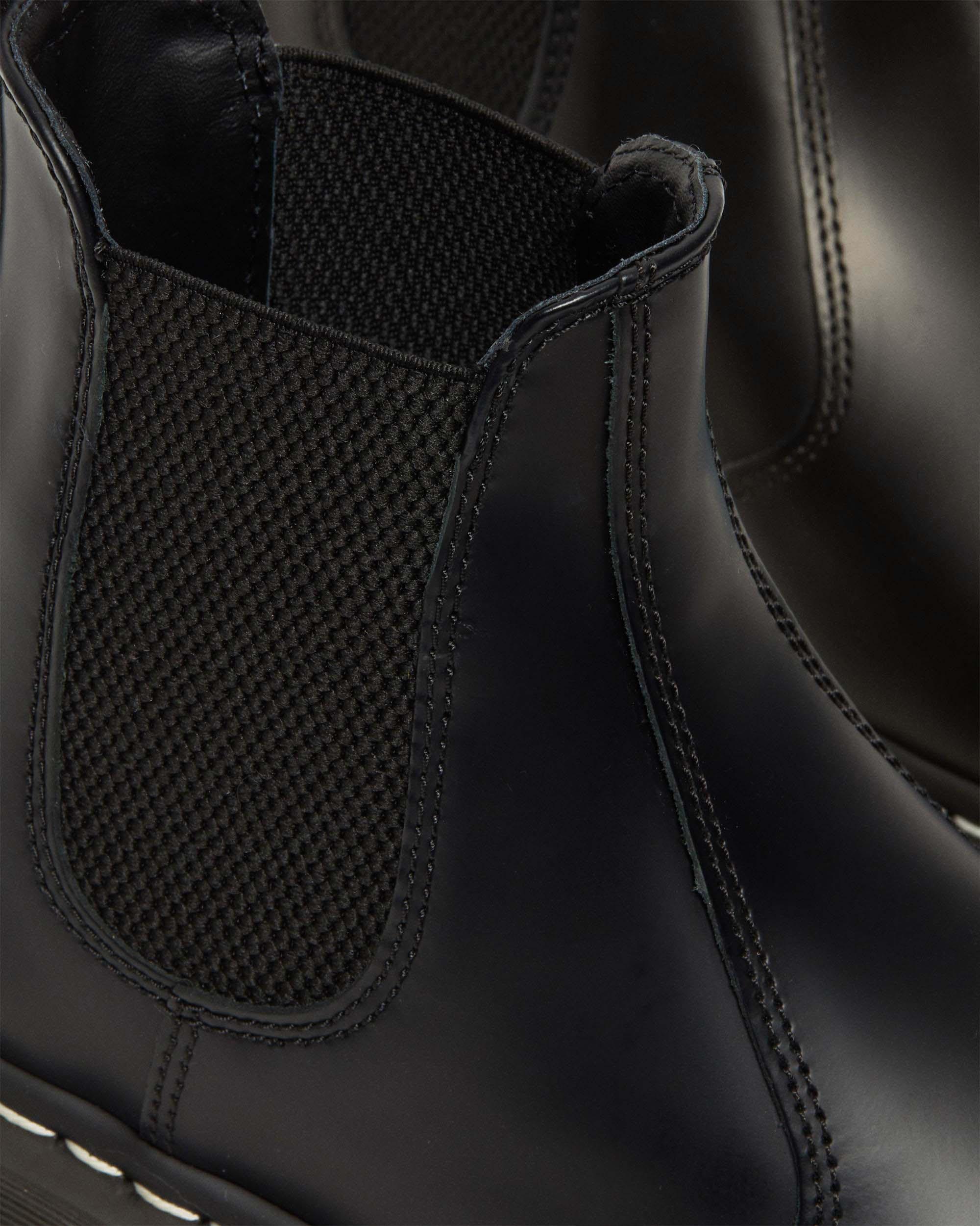 2976 Contrast Leather Chelsea Boots
