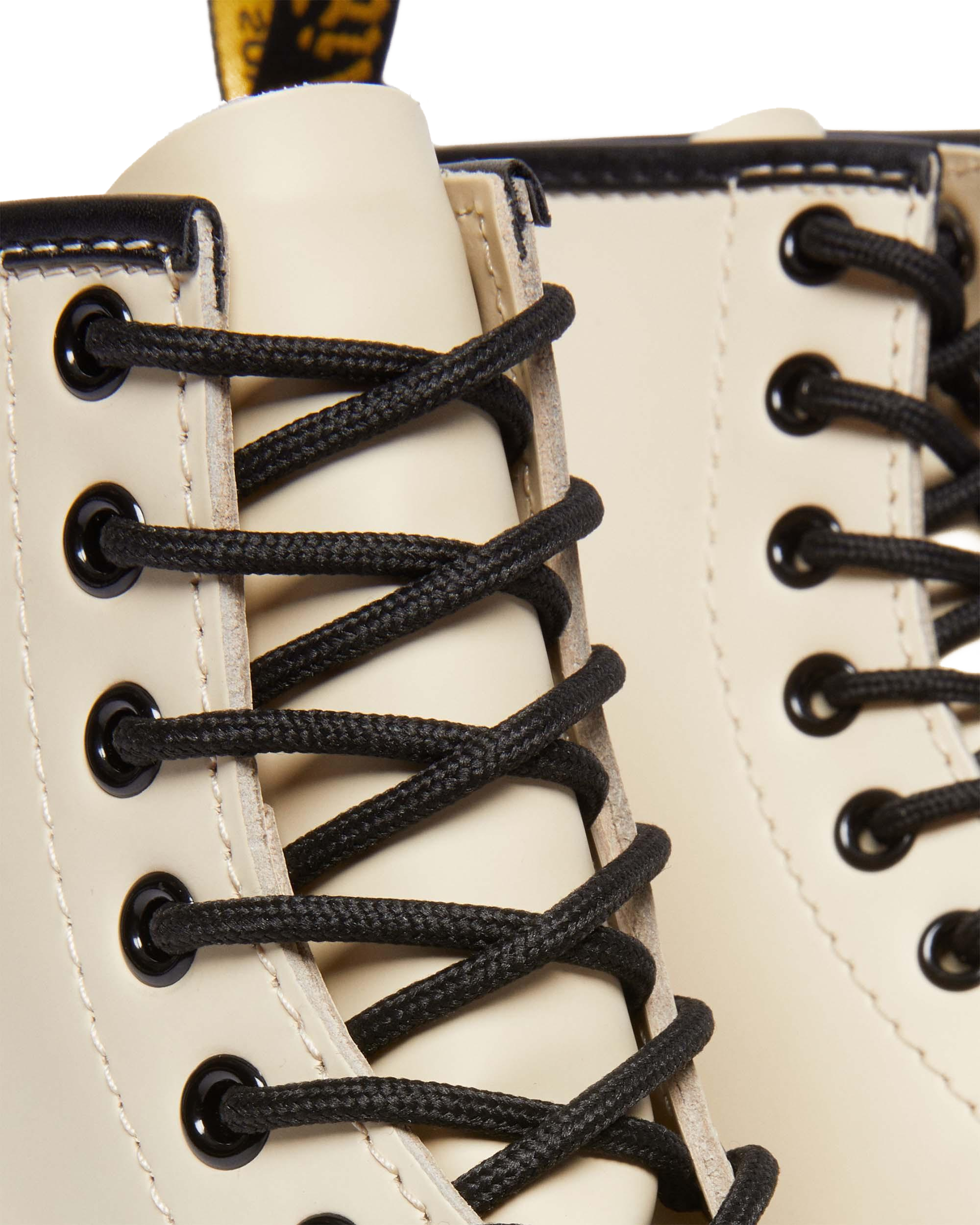 1460 Smooth Leather Lace Up Boots