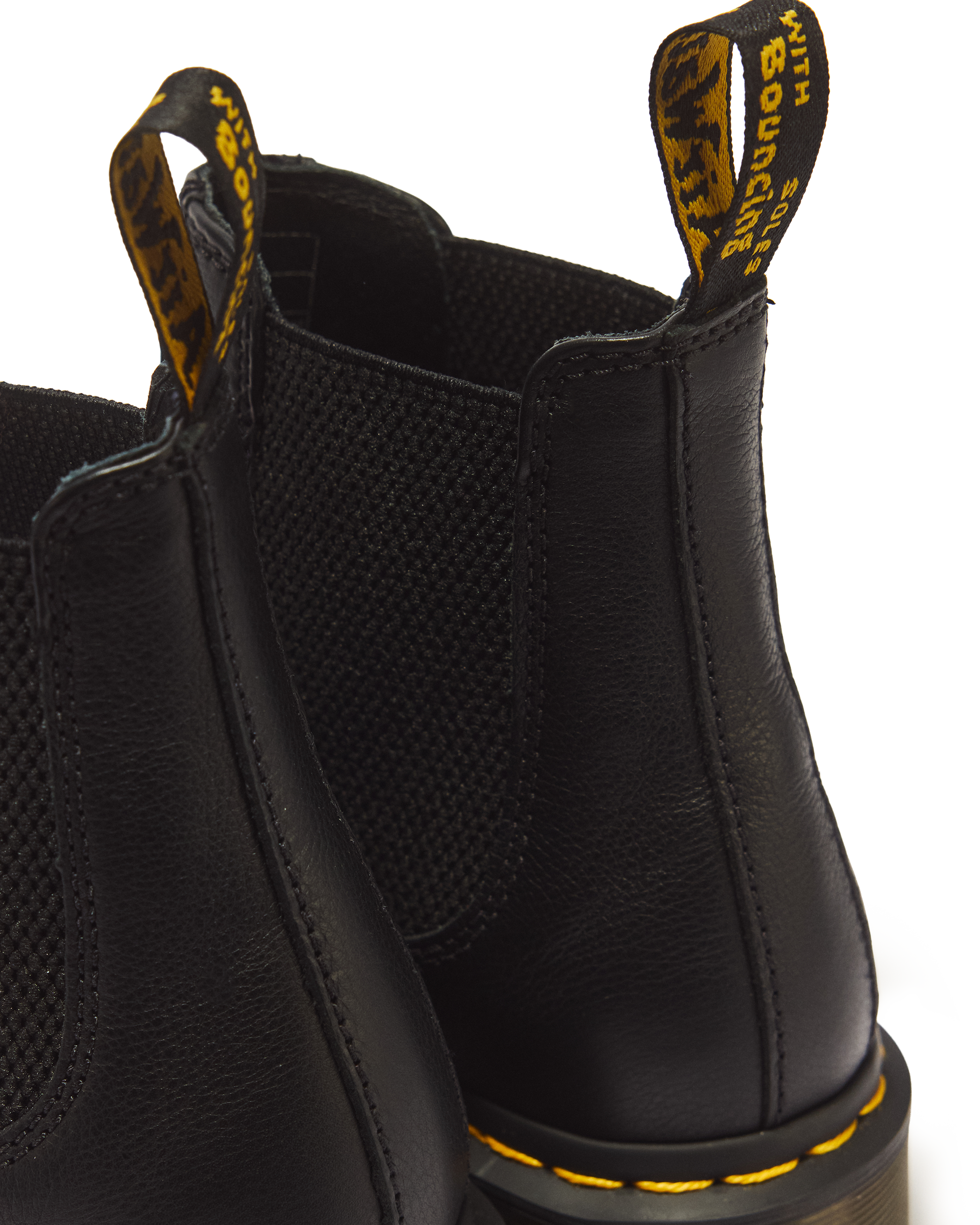 2976 Women's Virginia Leather Chelsea Boots